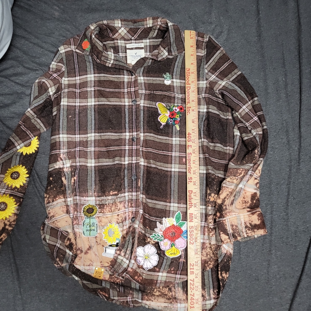 Oversized American Eagle Destroyed Upcycled perfect camping Flannel Size small - Picture 12 of 13